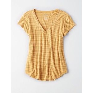 American Eagle Favorite T Striped V-Neck